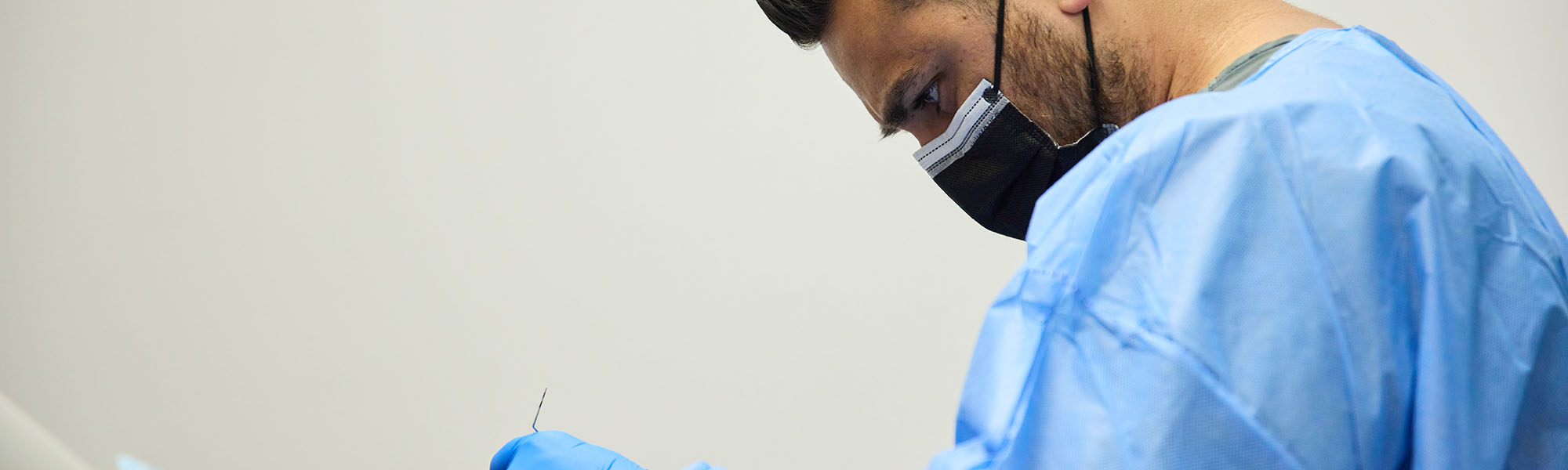 Dr Hamid's Specialities and Education